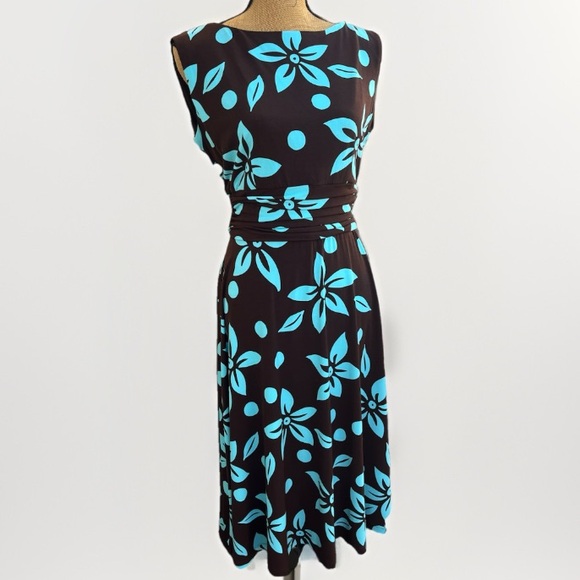 Jessica Howard Dresses & Skirts - Jessica Howard Ruched Midi Dress Hawaiian Print Floral Chocolate Blue Size 12